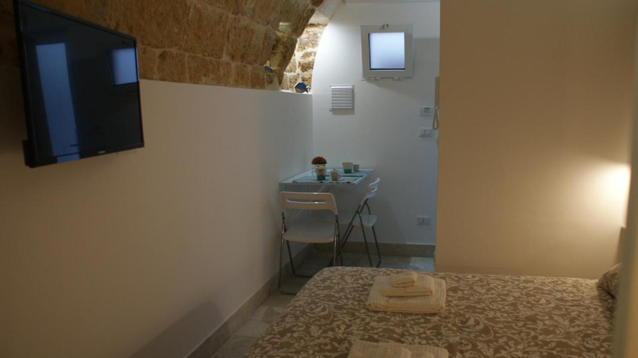 La Mansio Del Vicolo Villa Mola di Bari Eksteriør bilde